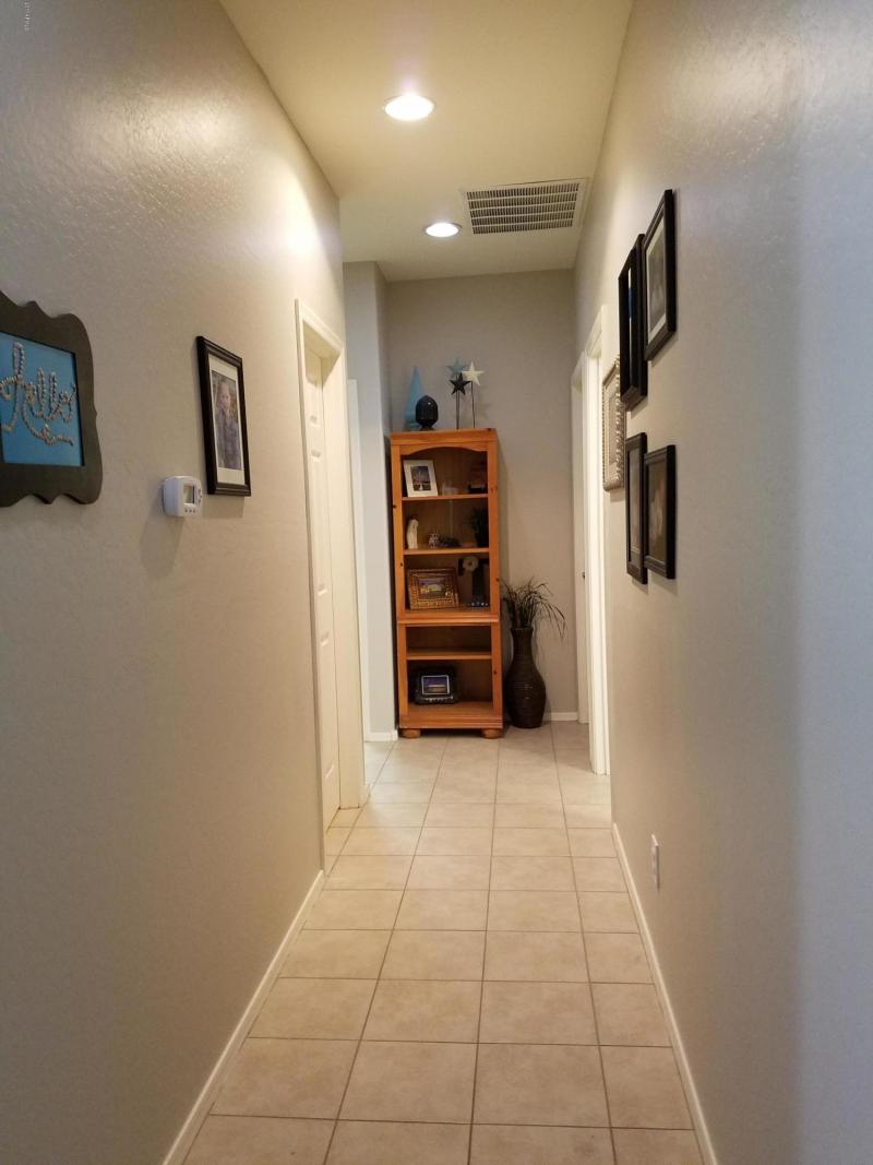 HALLWAY TO SECONDARY BEDROOMS