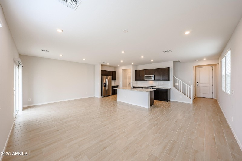 06_Phoenix-AZ_2-story-homes_for-sale_Nor