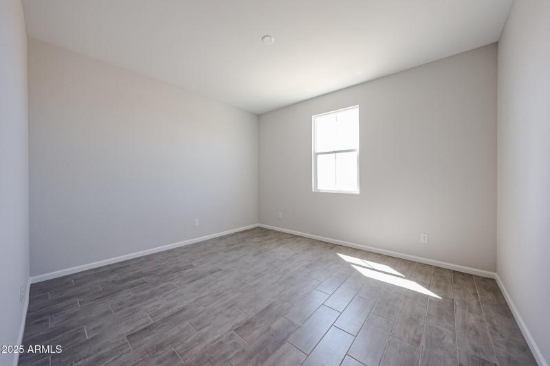 05_Surprise-Arizona_2-story_home-for-sal