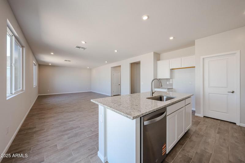 19_Surprise-Arizona_2-story_home-for-sal