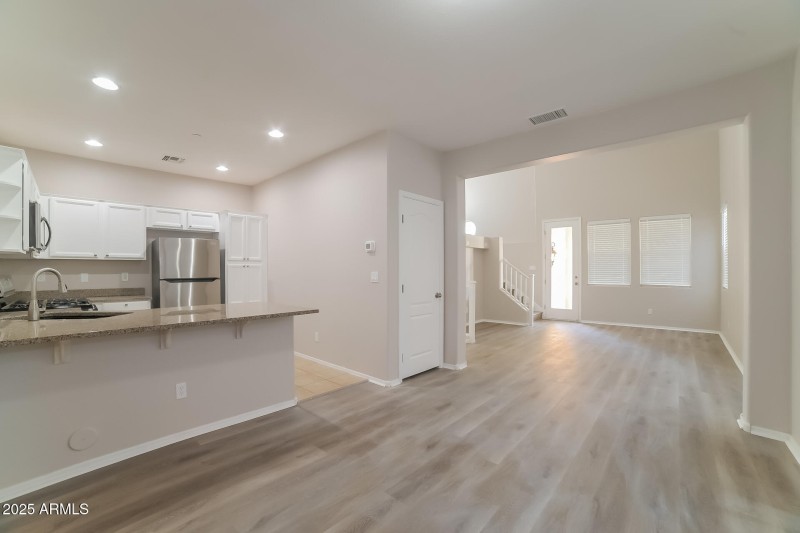 005-photo-living-room-11283632