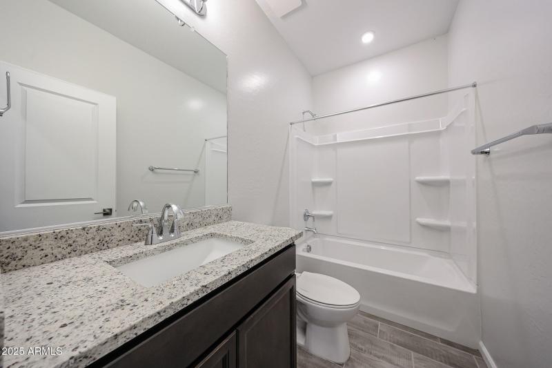 07_Lot-104_NCC-Skyview_New-Homes_for-Sal