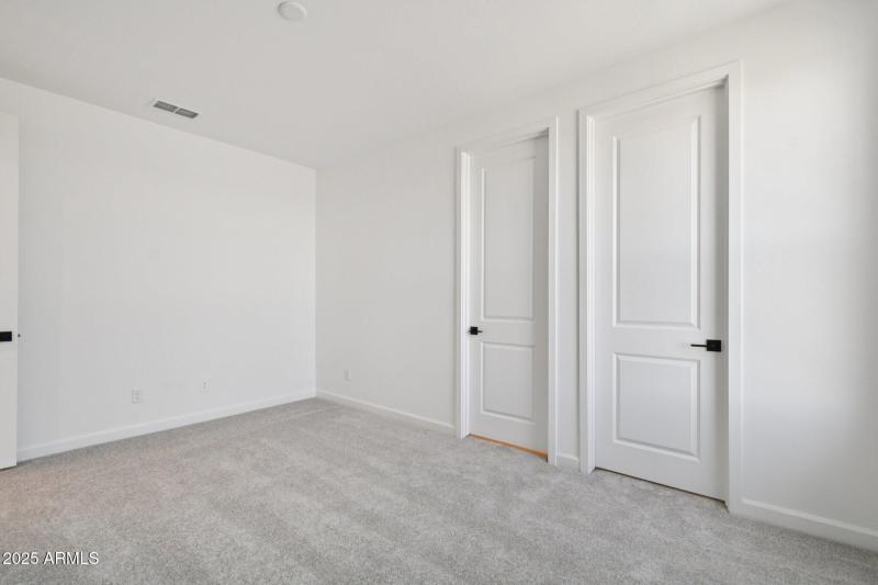 27-web-or-mls-E Saddle Way-S0111-025