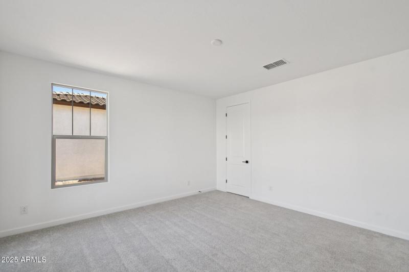 49-web-or-mls-E Saddle Way-S0111-043