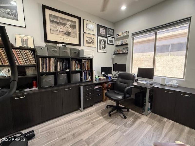 Office/Bedroom 3