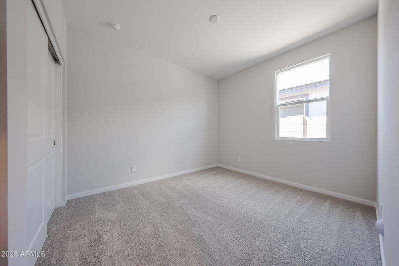 21_RED-74-Century-Communities_bedroom-2_