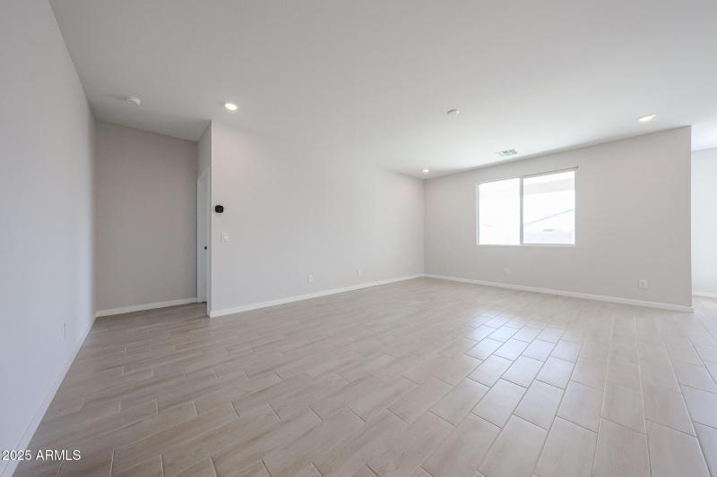 06.2_RED-74-Century-Communities_open-con