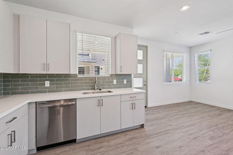 67-web-or-mls-unit 6-013