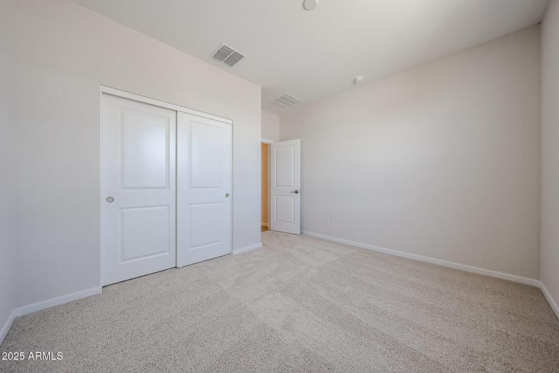 06-Century-Communities_Lakes-at-Rancho-E