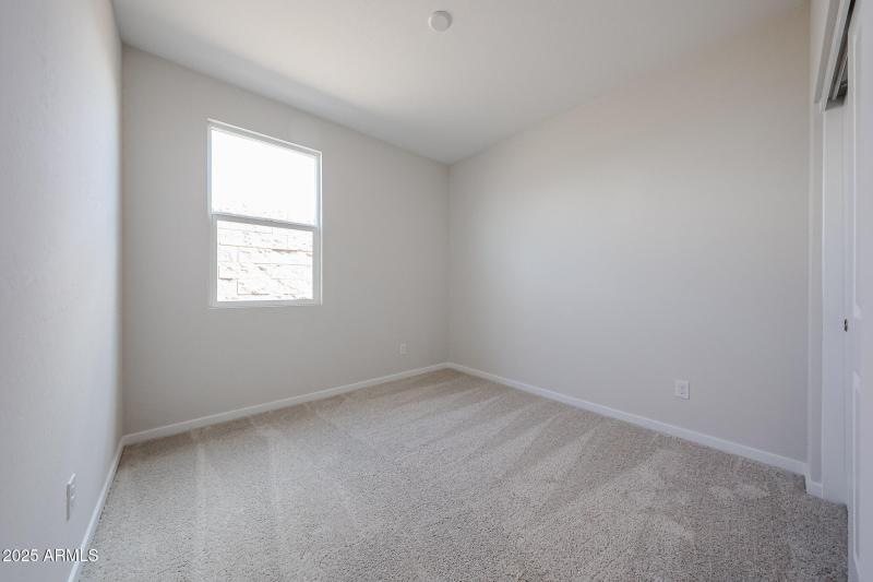 09-Century-Communities_Lakes-at-Rancho-E