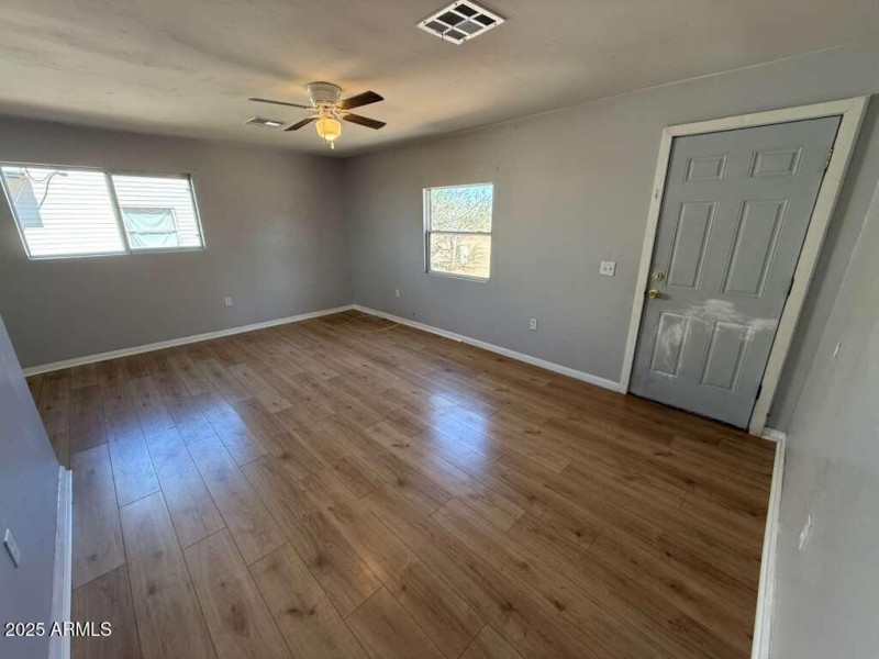 WhatsApp Image 2025-11-03 at 1.13.34 PM