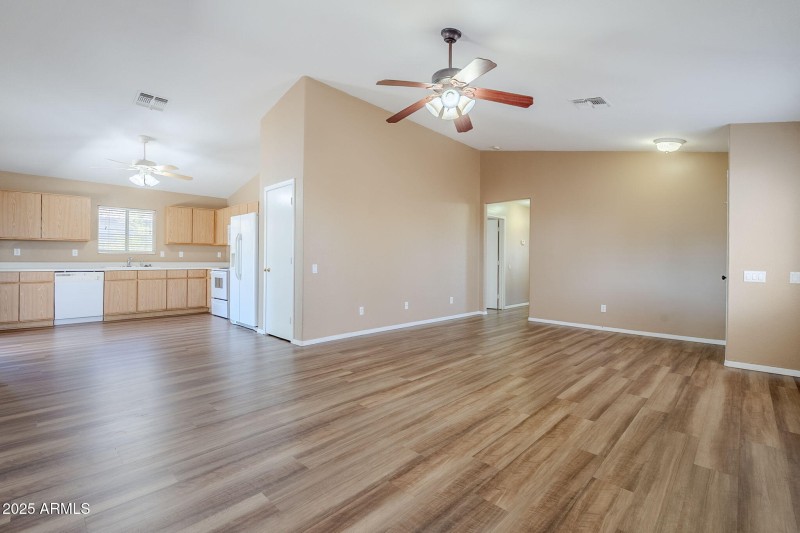 7-web-or-mls-Renaissance-7