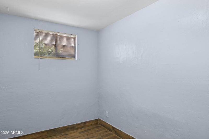 23-web-or-mls-2636-n-dayton-st