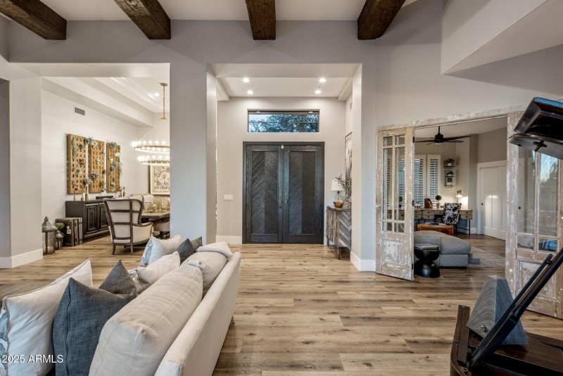 008_Front Door Entry