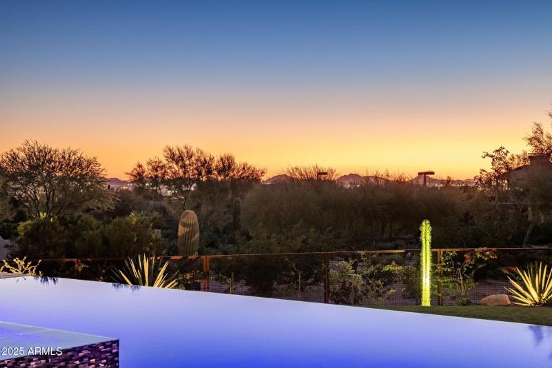 061_Sunset and Pool View