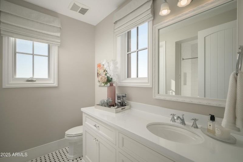 Guest Suite Bathroom I