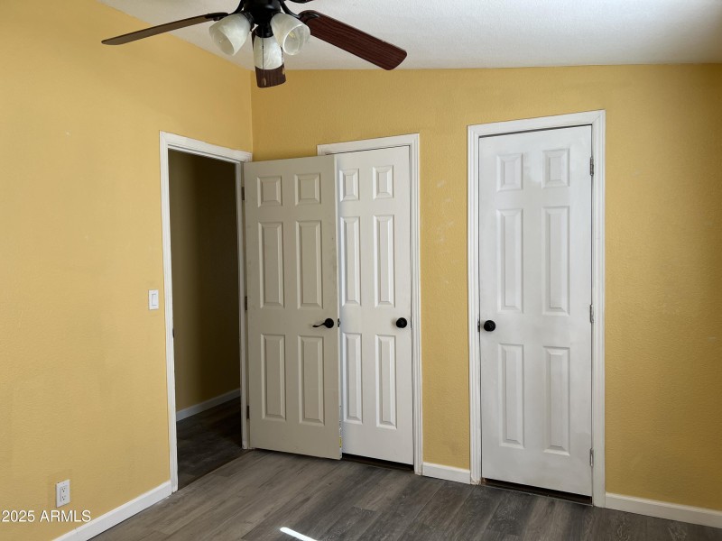 20251102_183419525_iOS