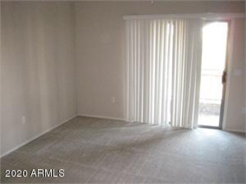 7dd28414c60f403cae7b20539b176dec_300x400