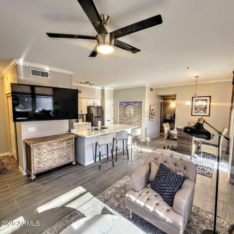 3f0a1fb0bbb0d5e490af435c1d451f50-uncropp