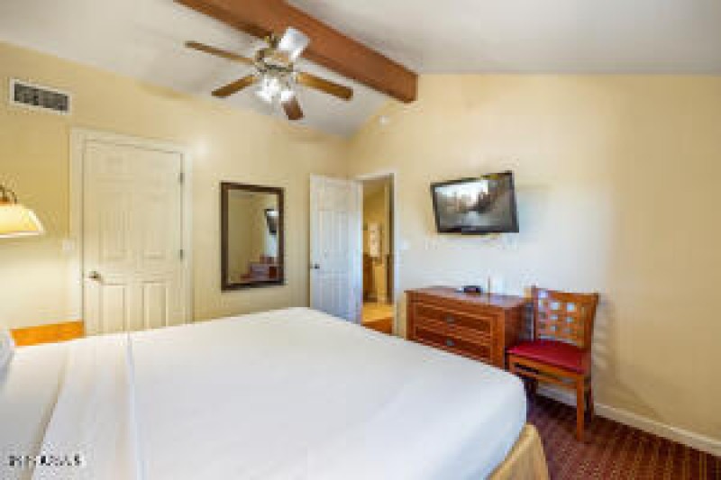 20251026184553374296000000