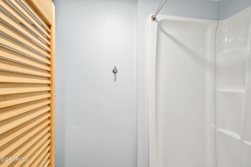 9-3025N32S39-ocupix-