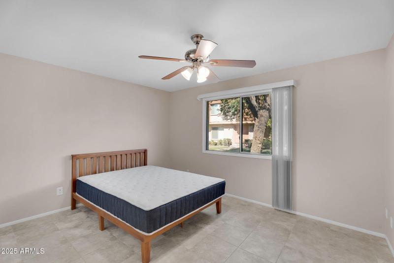 23-web-or-mls-Donne-20