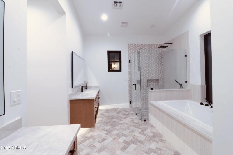 13 - Master Bathroom 1