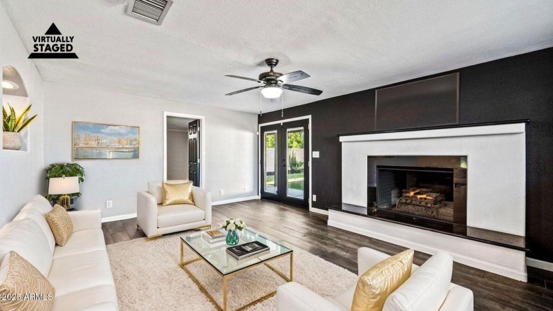 Virtually Staged Great Room