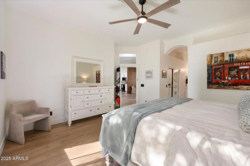 16-SHEENA Primary Bedroom