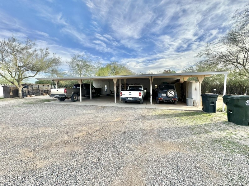 Carport