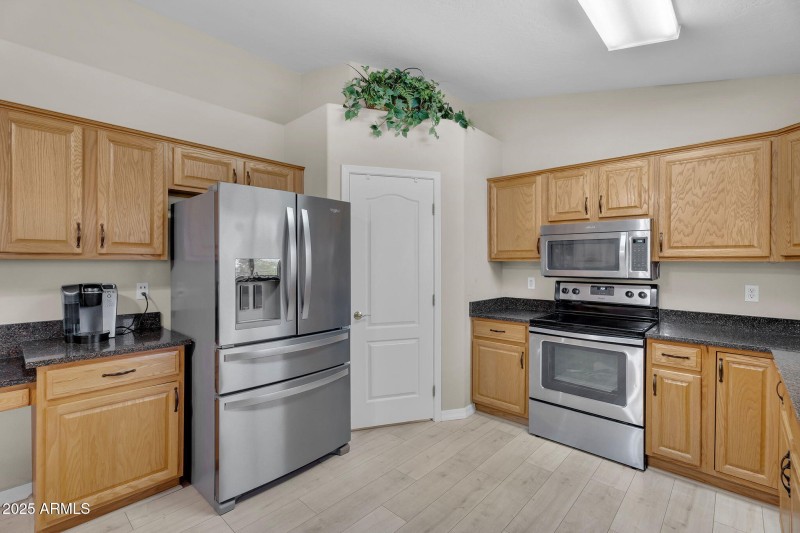 11-web-or-mls-Palm Beach-12