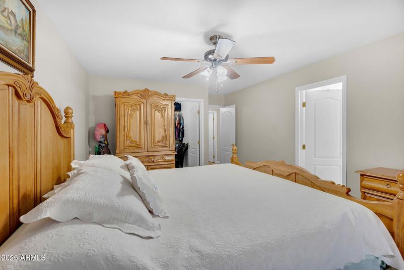 21-web-or-mls-Palm Beach-23