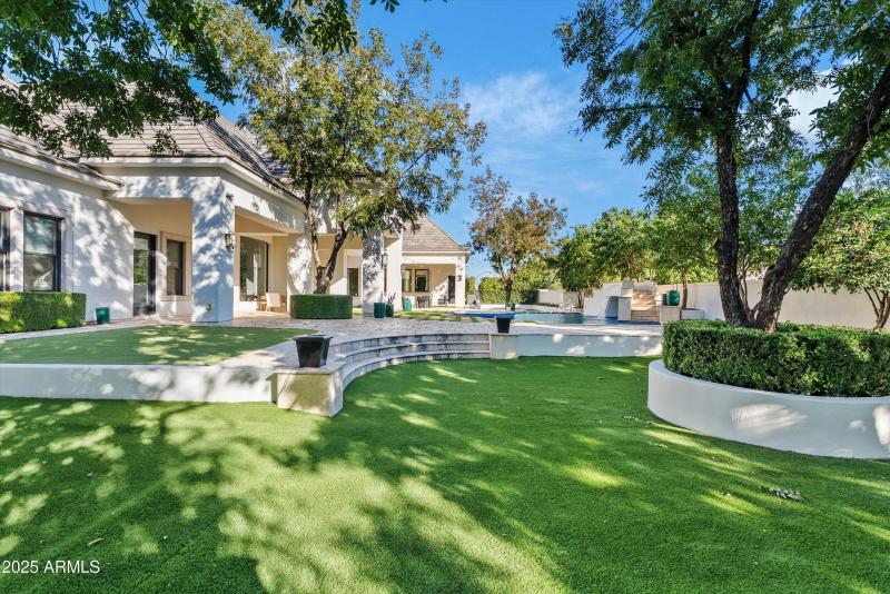 Synthetic turf play area