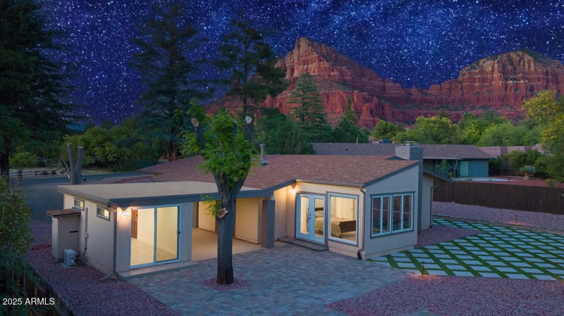 0-HK5A2281-CmRaw-Plus-Edit-DJI_0623-Nigh