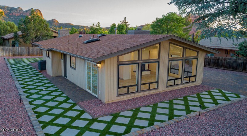 0-HK5A2281-CmRaw-Plus-Edit-DJI_0530