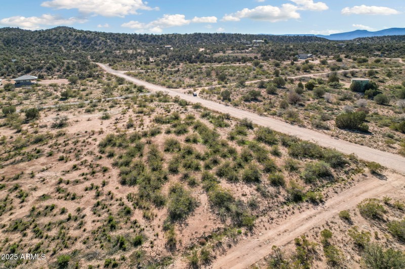 3-web-or-mls-3325-padre-kino-trail