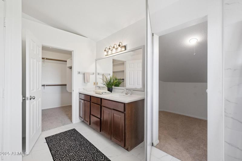 Primary Bath/Bonus closet