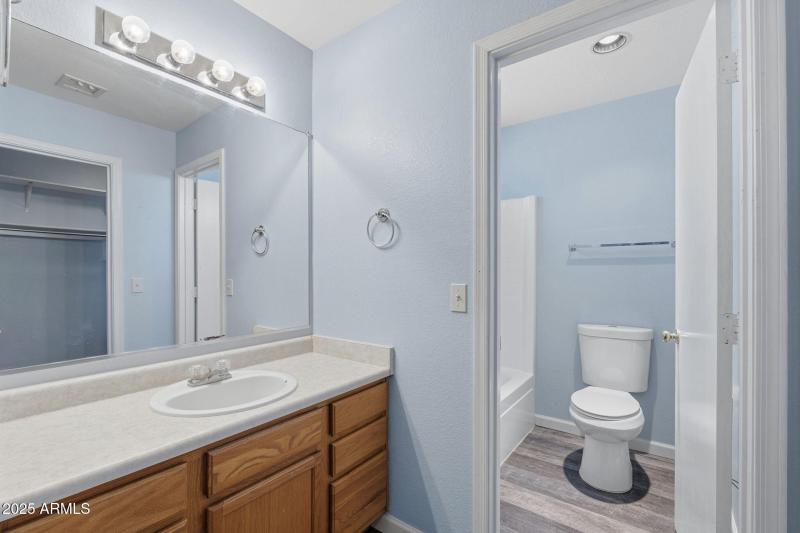 014__645 W Mirage Loop