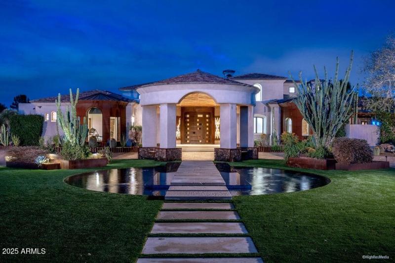 DOUBLE WIDE ENTRANCE DOORS