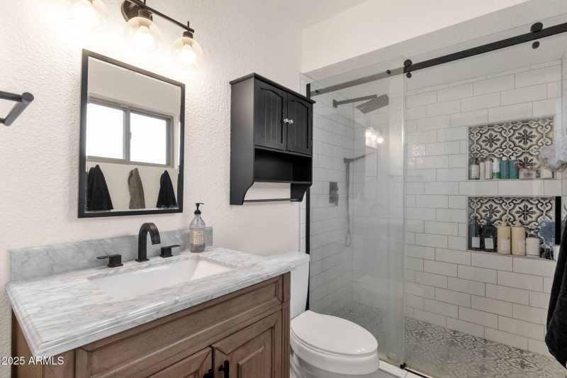 20-web-or-mls-3011-s-ext-rd