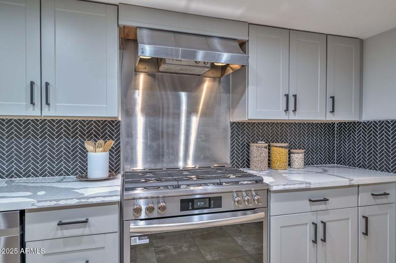 Kitchen-Range