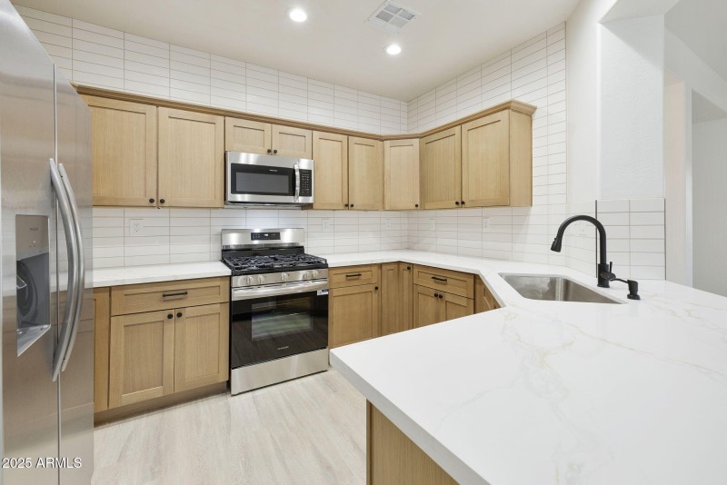 31-web-or-mls-_tm_7367-_tm_7371