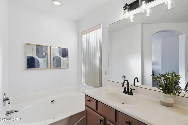 48-web-or-mls-047_ListerPros