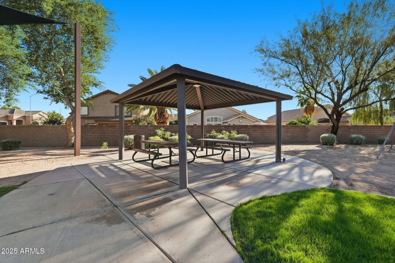 61-web-or-mls-059_ListerPros