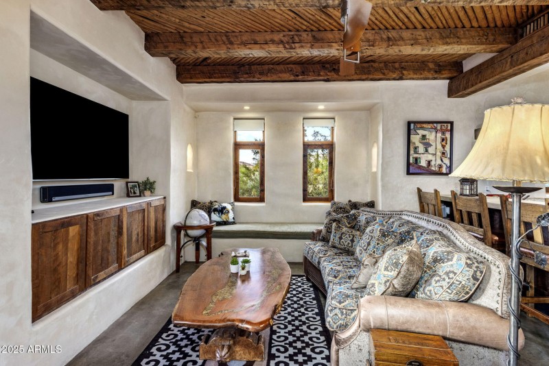 20-web-or-mls-D46A0612