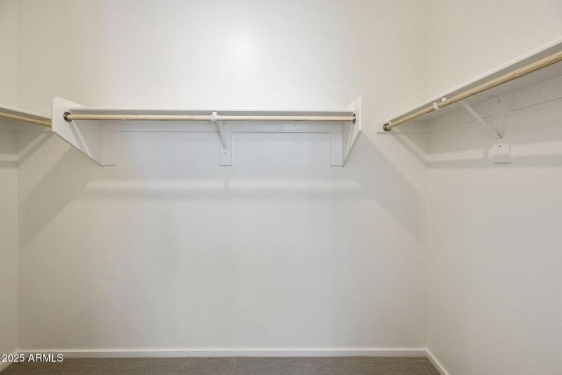 LARGE OWNER'S CLOSET