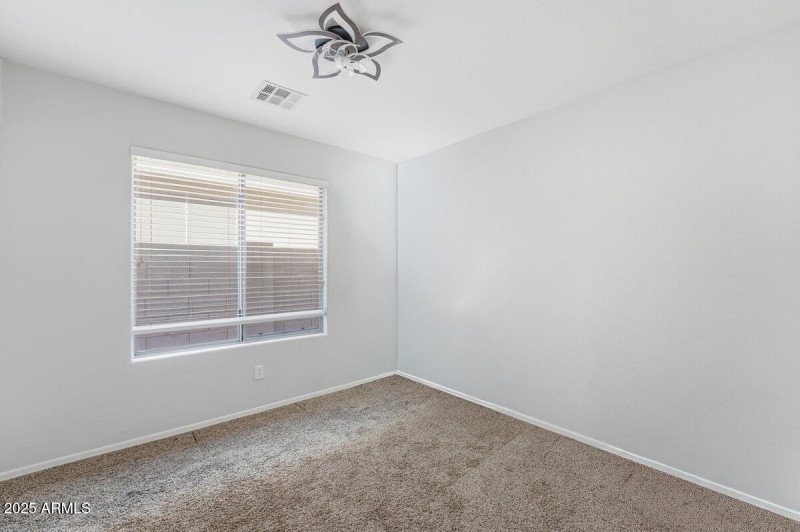 19324 N Costa Verdez Ave-15