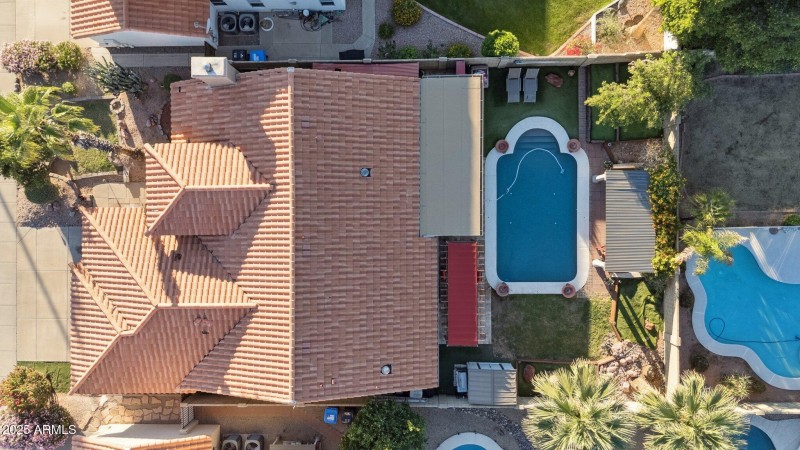 43-web-or-mls-4740-e-villa-maria-dr