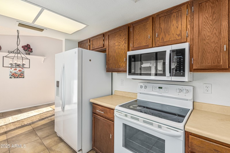 Conquistador kitchen appliances