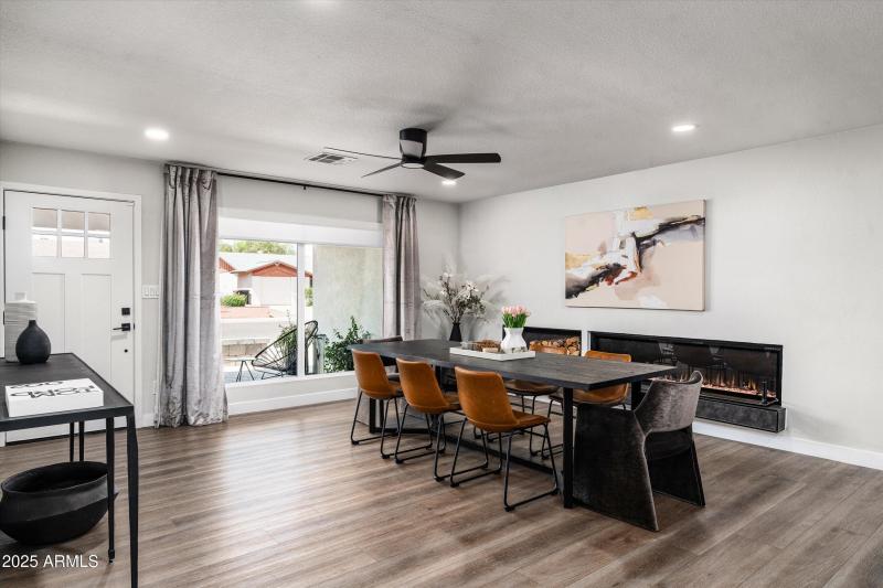 08-8341 E Hubbell St (8 of 39)